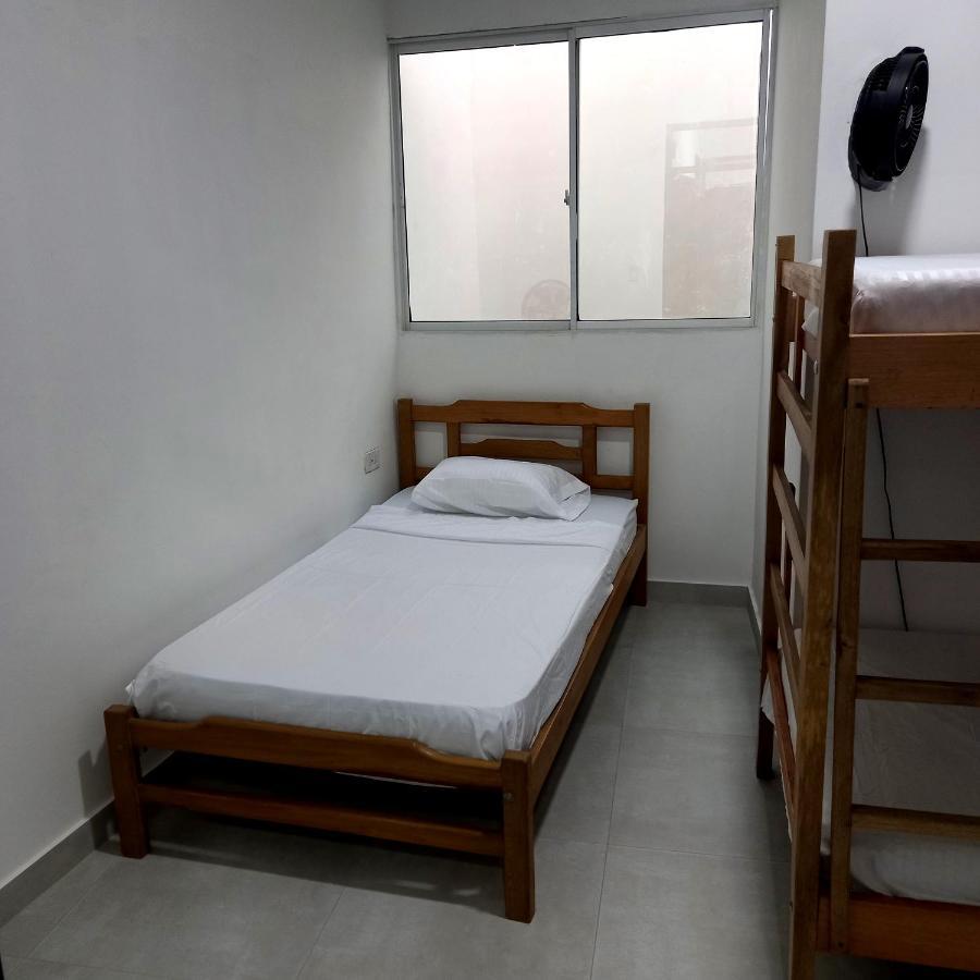 Hostal Casa Jak Santa Marta Bed and Breakfast Eksteriør billede