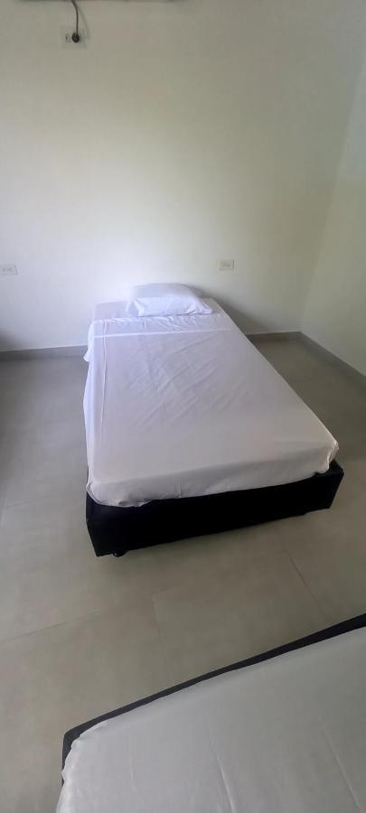 Hostal Casa Jak Santa Marta Bed and Breakfast Eksteriør billede